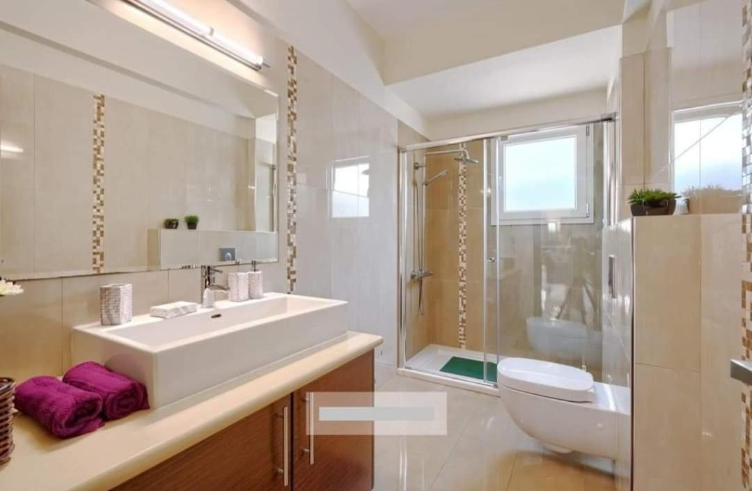 Villa Kristia Paphos Exteriör bild