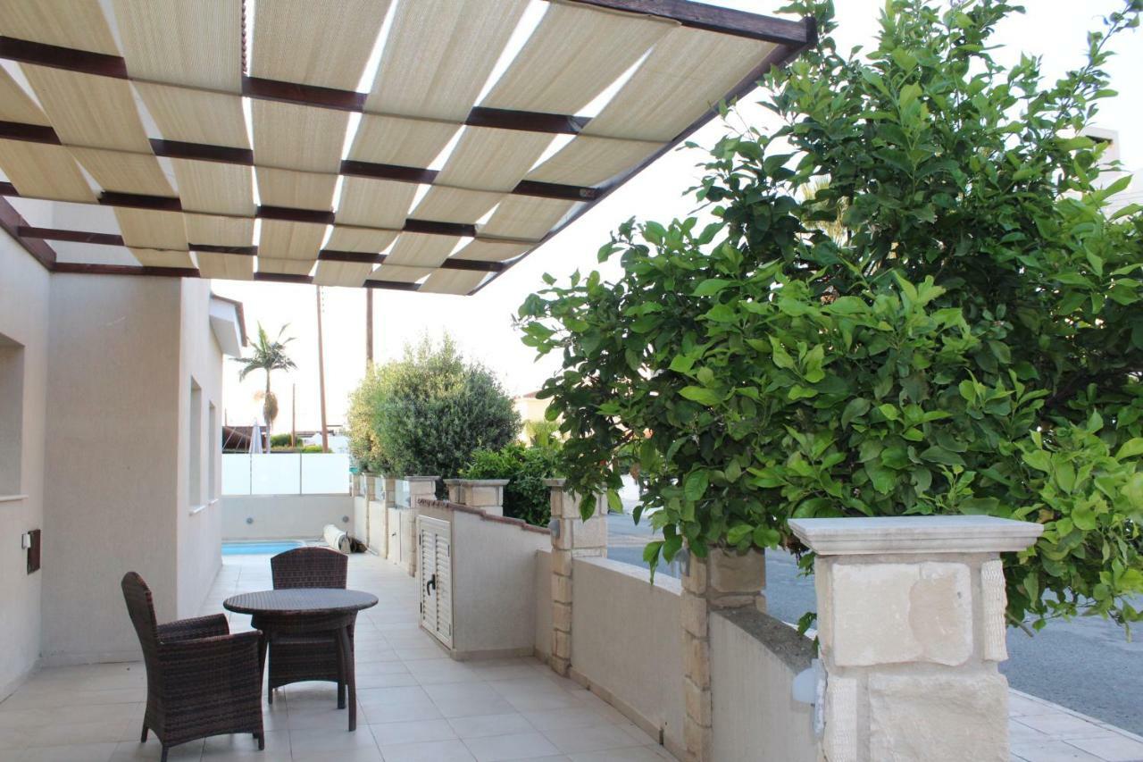 Villa Kristia Paphos Exteriör bild