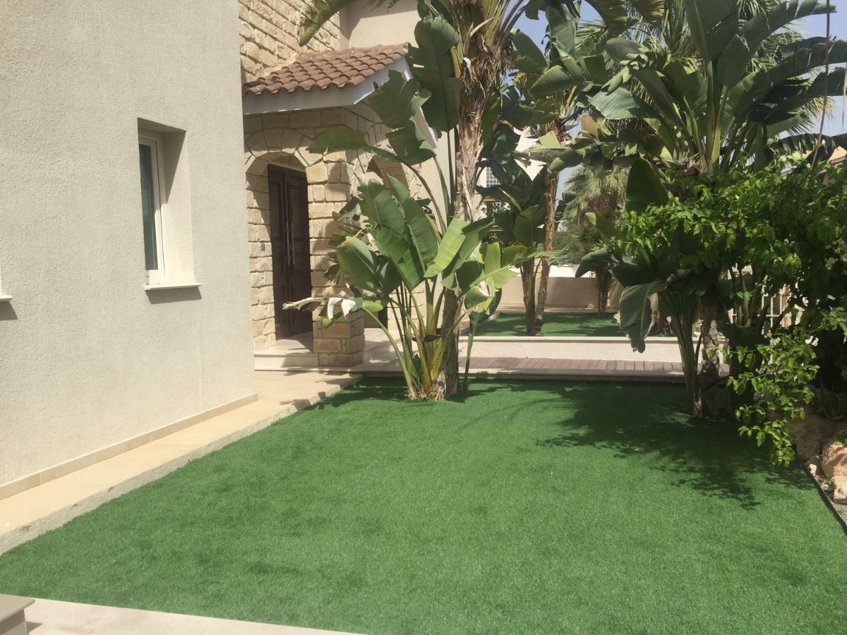 Villa Kristia Paphos Exteriör bild