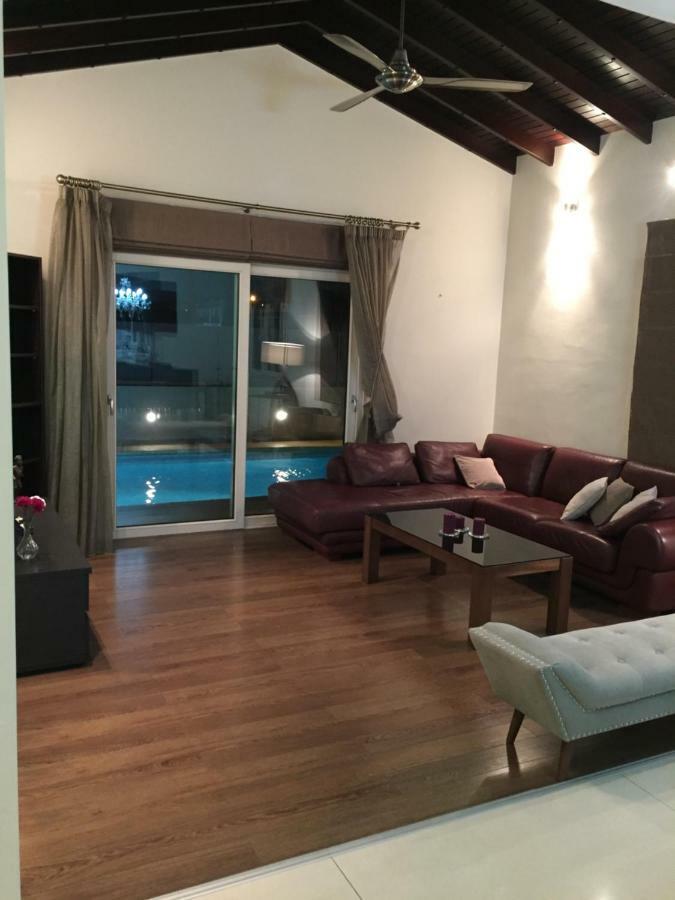 Villa Kristia Paphos Exteriör bild